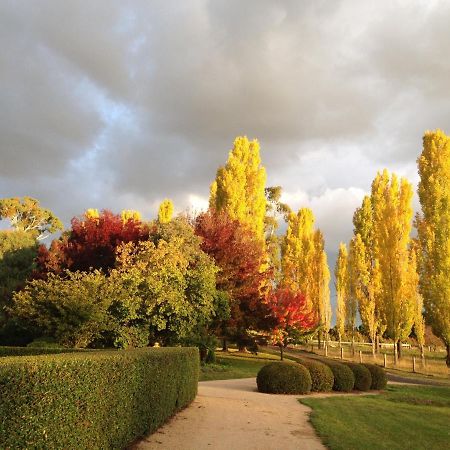 Glen Waverly Farmstay เกลน อินเนส ภายนอก รูปภาพ