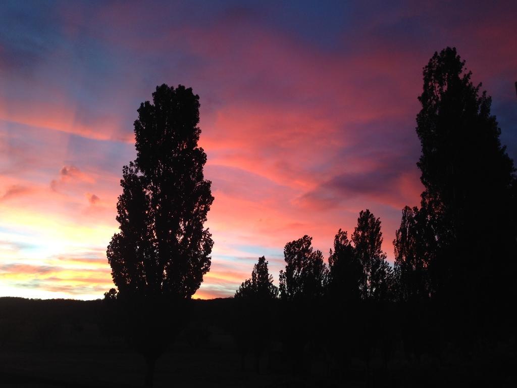 Glen Waverly Farmstay เกลน อินเนส ภายนอก รูปภาพ